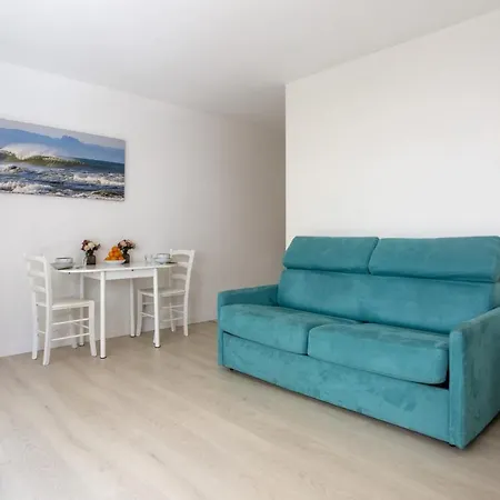 Апартаменти Cosy Studio In The Centre Of Bia